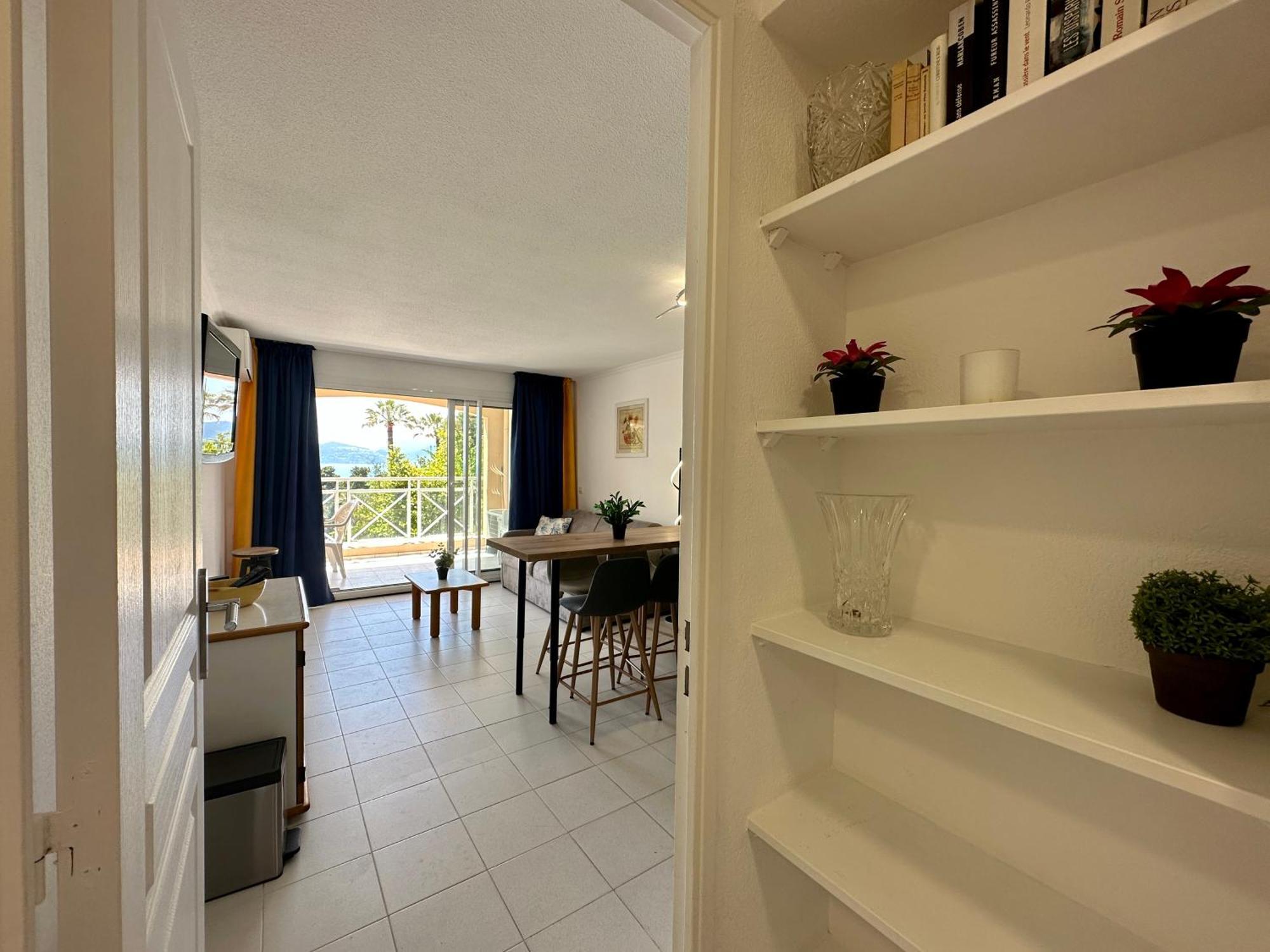 Appartement Francia Bat Gogh *